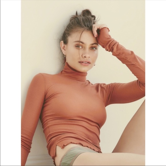 Free People Tops - Free People Long Sleeve Turtleneck Layering Top
